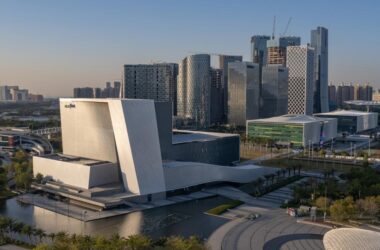 BIM建筑|深圳宝安文化区演艺中心 / 严迅奇建筑师事务所-BIM建筑网