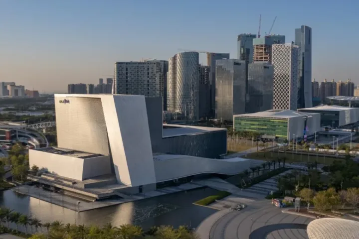 BIM建筑|深圳宝安文化区演艺中心 / 严迅奇建筑师事务所
