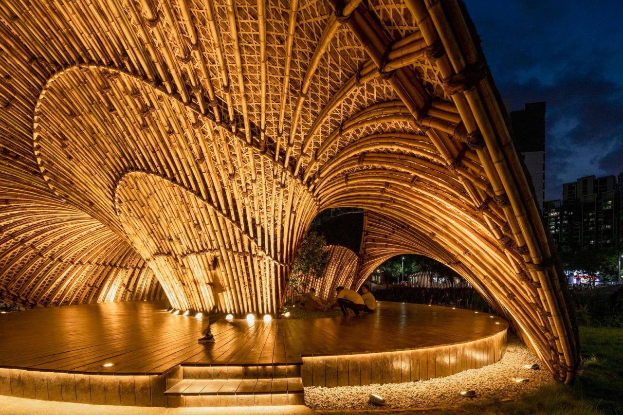 BIM建筑|花海竹亭，城市公园针灸式更新 / 竖梁社 + 华南理工大学建筑学院