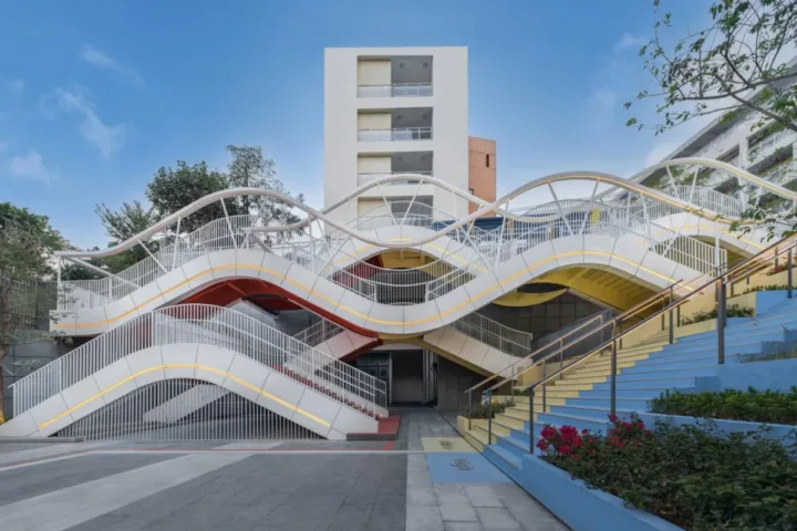BIM建筑|深圳市光明区凤凰学校空间改造 / 深圳市同济人建筑设计