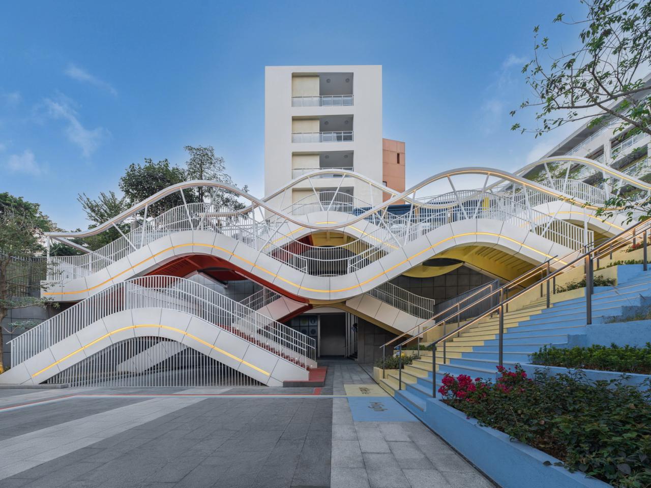 BIM建筑|深圳市光明区凤凰学校空间改造 / 深圳市同济人建筑设计