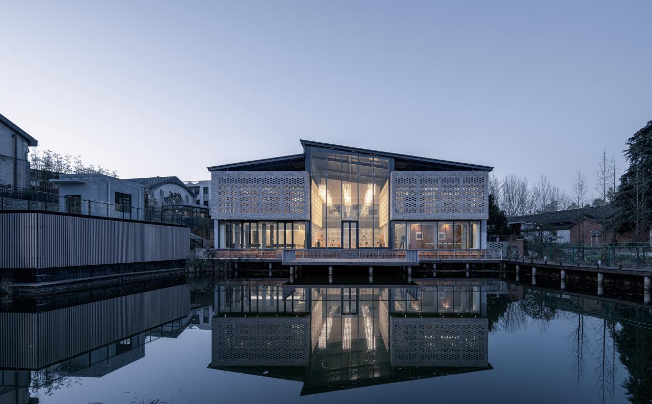 BIM建筑|大别山乡村会客厅 / 禾秣设计