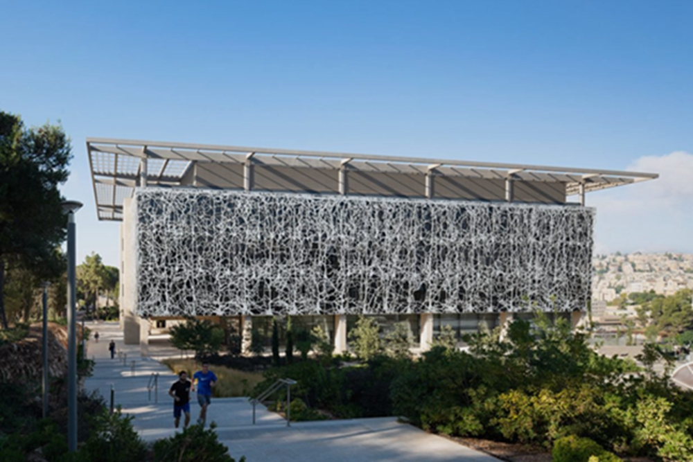 BIM建筑|福斯特在耶路撒冷大学实验室周围包裹铝屏幕