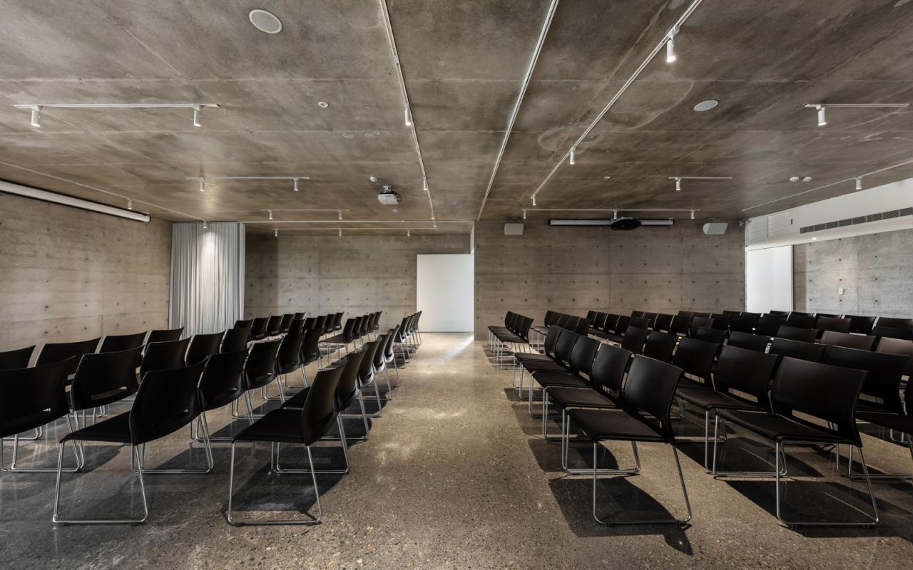 BIM建筑|垂直教堂，淡江教堂 / Behet Bondzio Lin Architekten