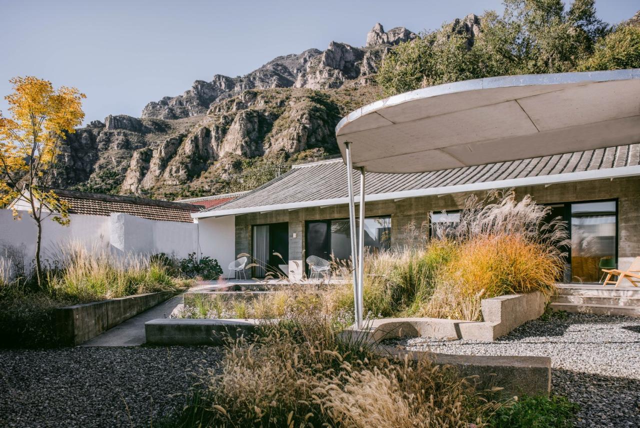 BIM建筑|孪生院子民宿 / 也似建筑