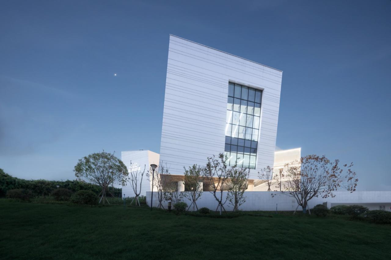 BIM建筑|三峡文物科技保护基地，重庆 / 源道建筑