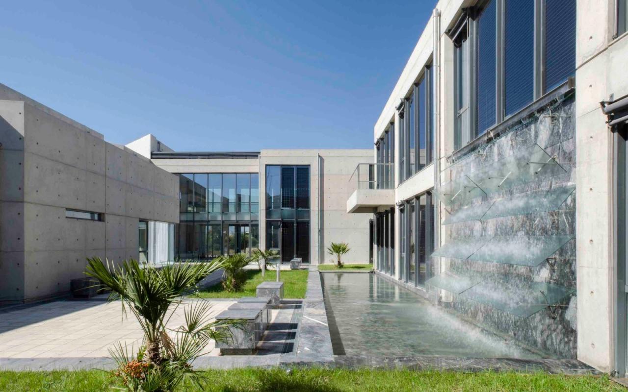 BIM建筑|希腊拉米亚市政供水办大楼 / VTria 建筑事务所