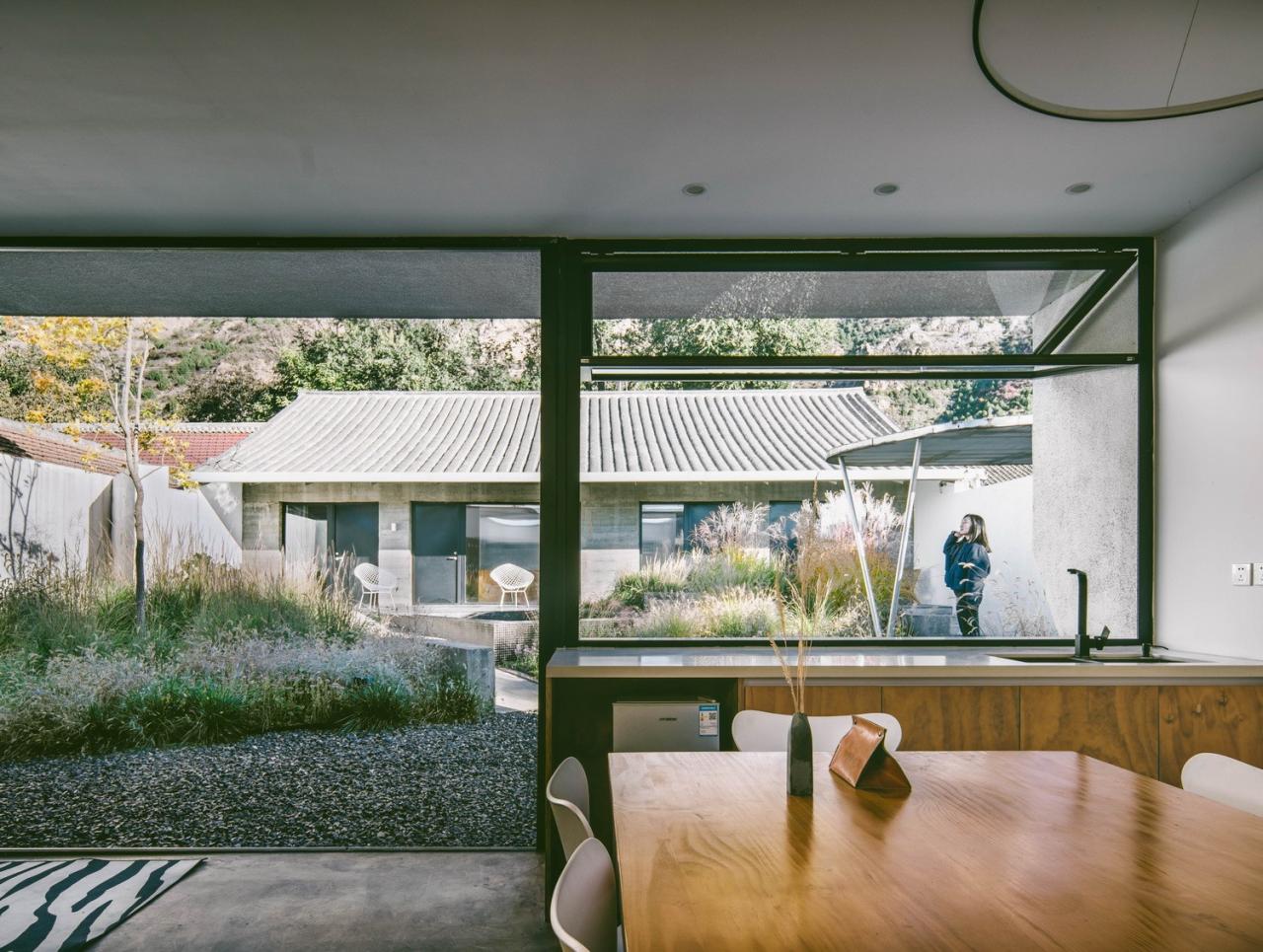 BIM建筑|孪生院子民宿 / 也似建筑