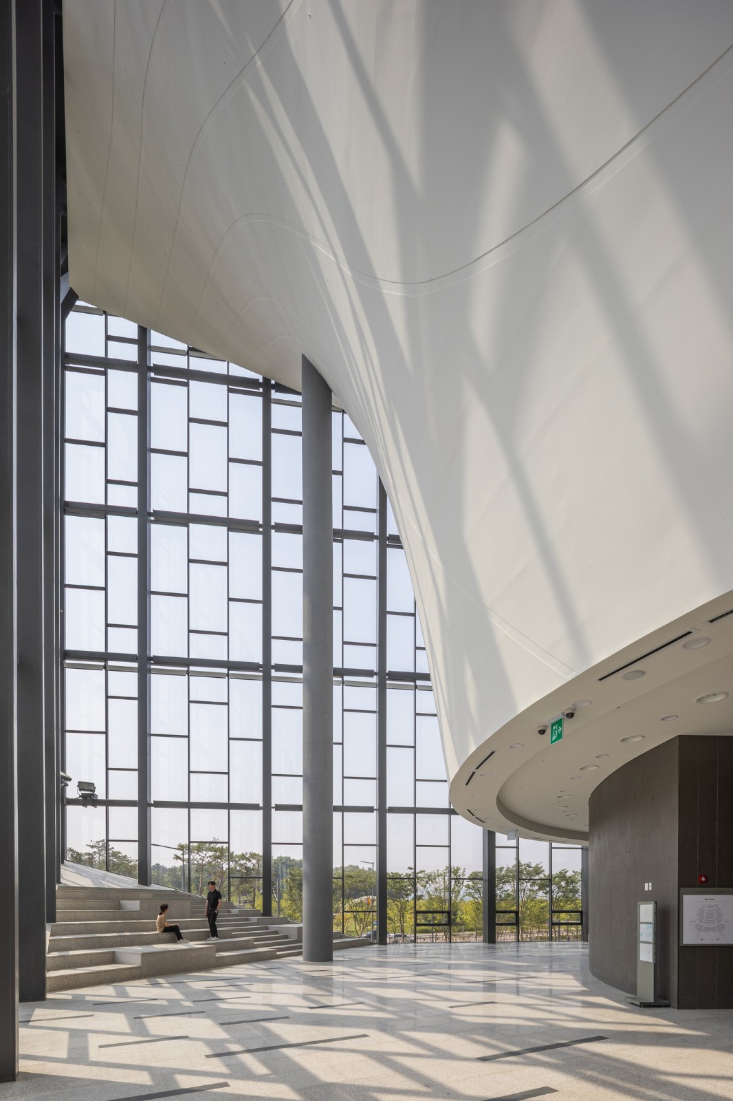 BIM建筑|掀起大地，世宗文化艺术会馆 / Designcamp Moonpark dmp