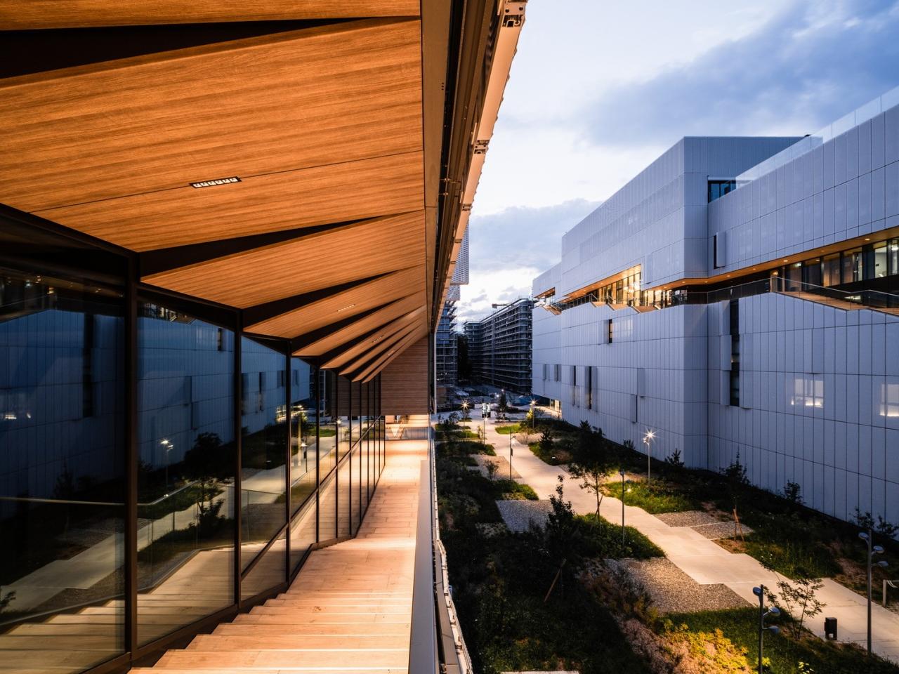 BIM建筑|莫里永学生宿舍 / 隈研吾建筑都市设计事务所 + CCHE