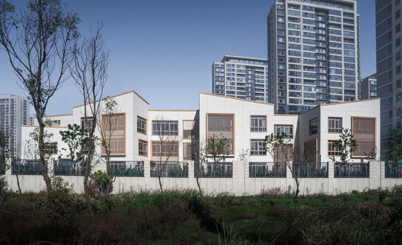 BIM建筑|活力内核构筑迷你城池｜国科温州第一幼儿园 / 成执设计