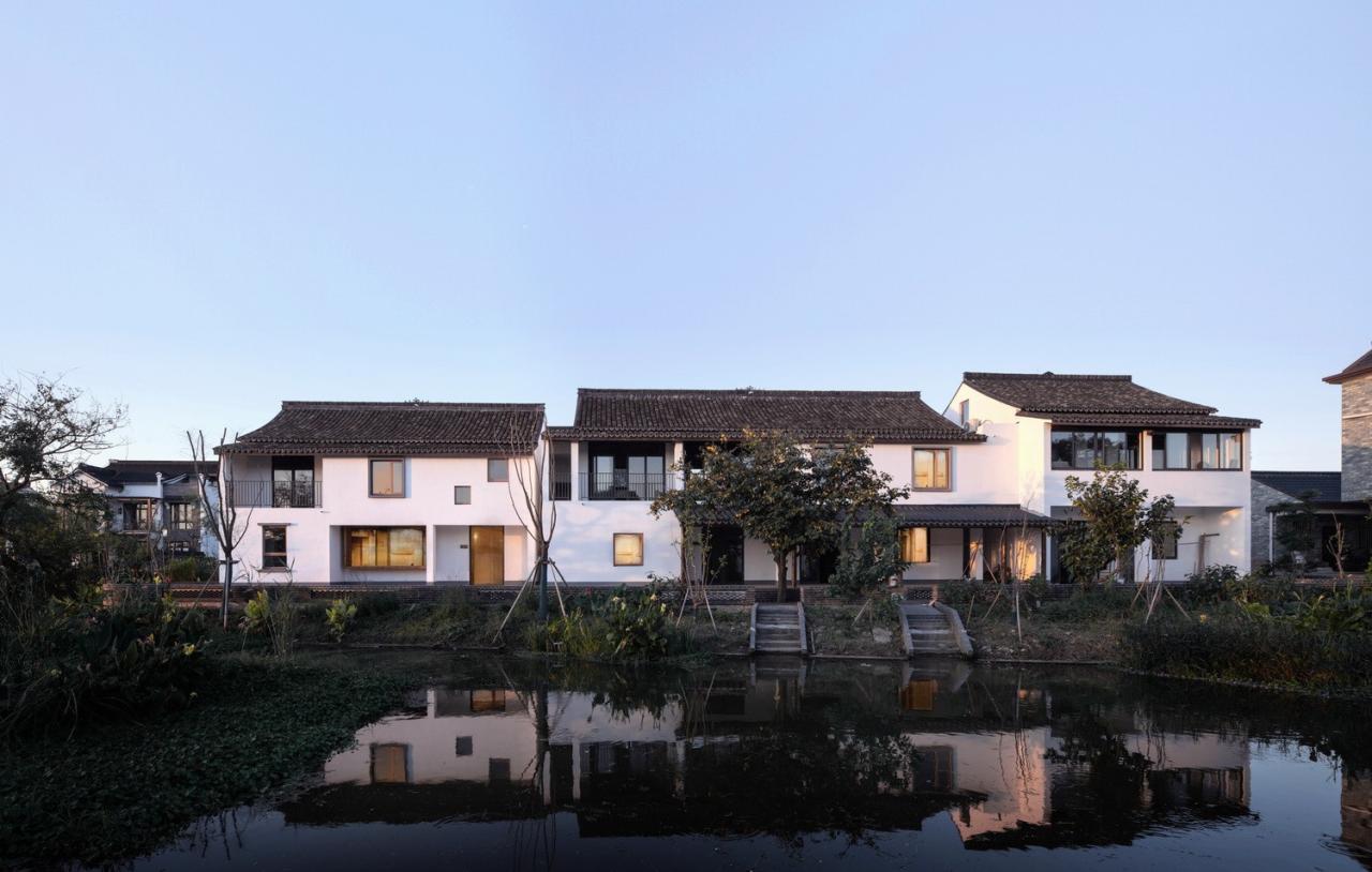 BIM建筑|低成本整村改造实践：上海奉贤李窑村乡村振兴 / 水石设计