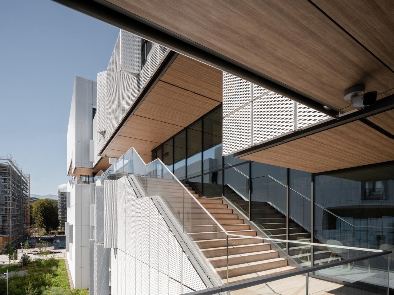 BIM建筑|莫里永学生宿舍 / 隈研吾建筑都市设计事务所 + CCHE