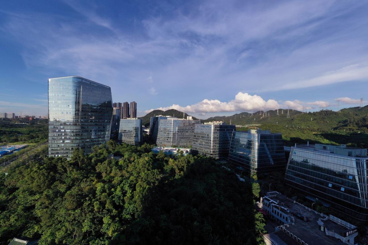 BIM建筑|南方大学科技园和B1塔楼 / Saltans Architects