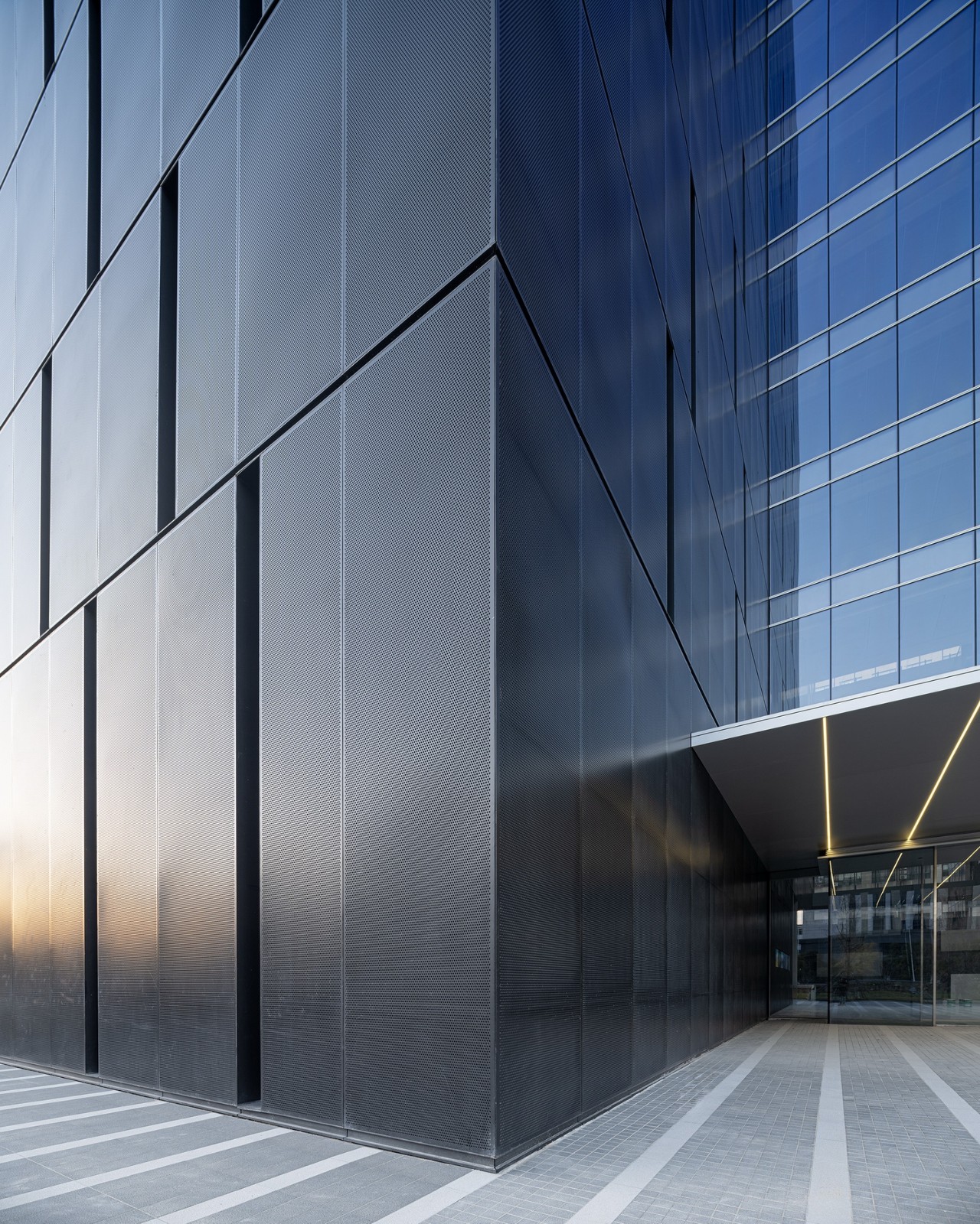 BIM建筑|杭州威星智能总部工程实录 / 孟凡浩-gad × line+