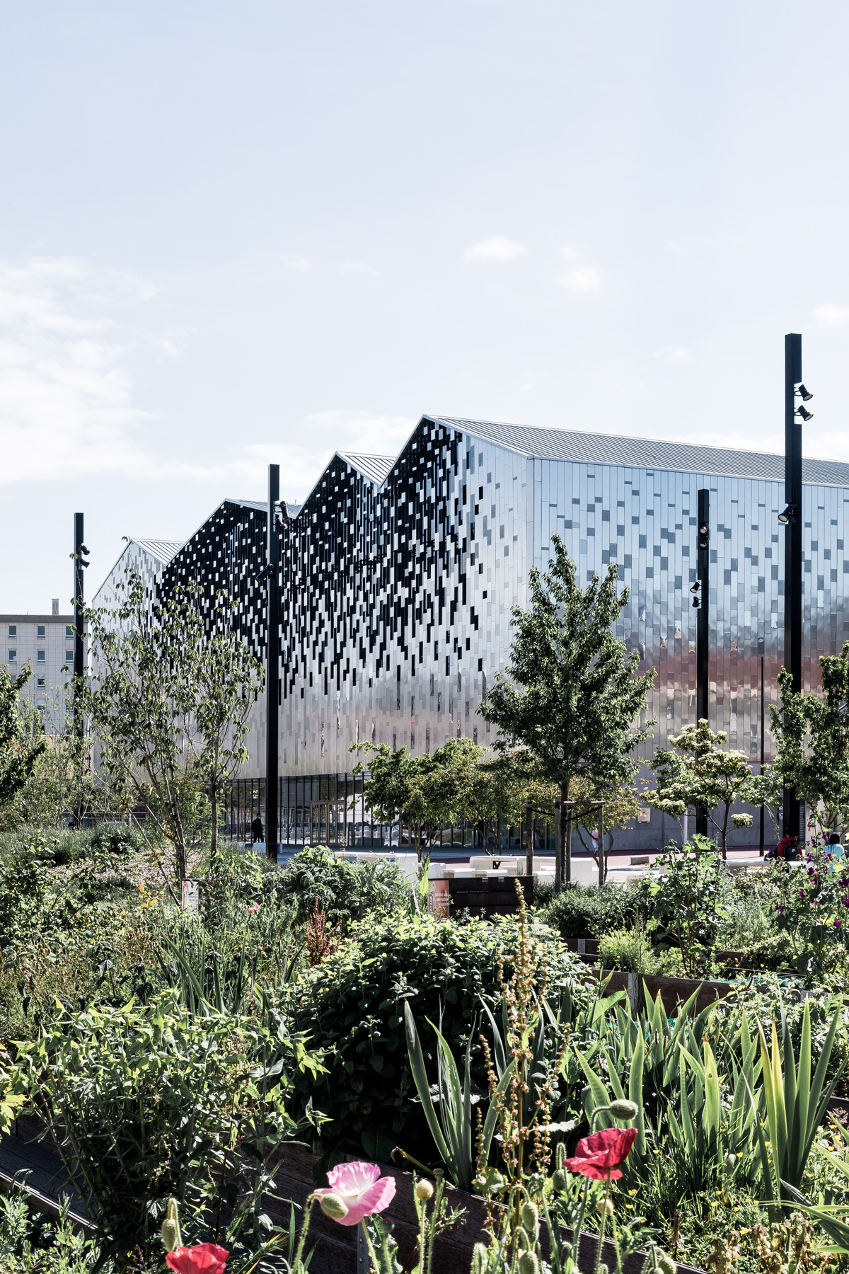 BIM建筑|Pôle Simone Veil 多功能运动中心 / K architectures Sigwalt Herman