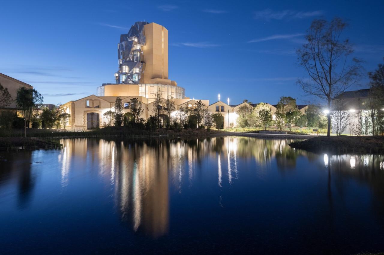 BIM建筑|法国LUMA Arles园区大厦 / 盖里建筑事务所