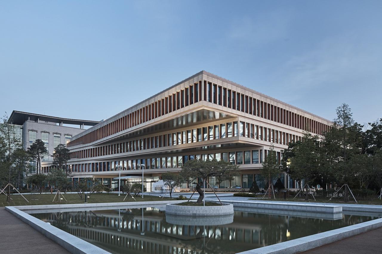 BIM建筑|国会通信大楼 / HAEAHN Architecture