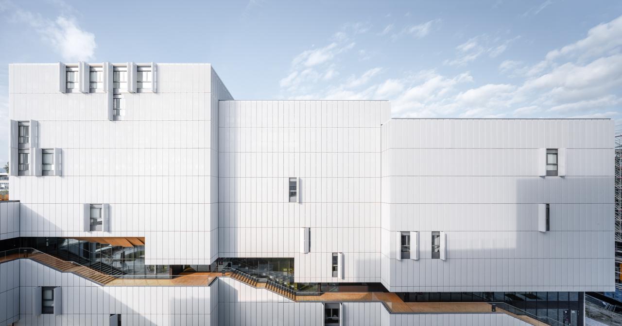 BIM建筑|莫里永学生宿舍 / 隈研吾建筑都市设计事务所 + CCHE