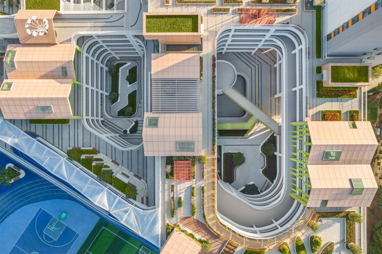 BIM建筑|深圳市坪山区东部湾区实验学校 / 申都设计