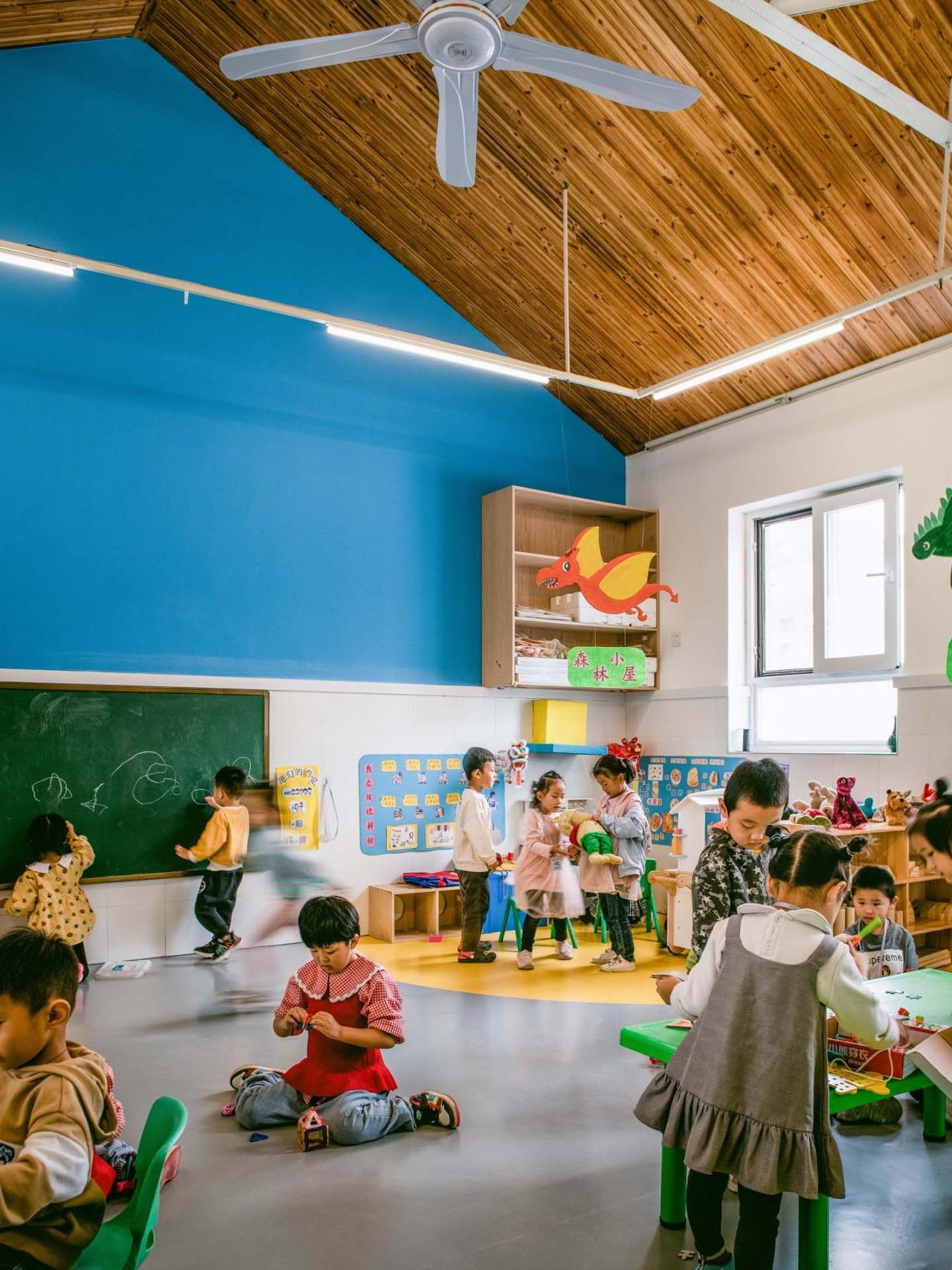 BIM建筑|献县阳光幼儿园 / 众建筑