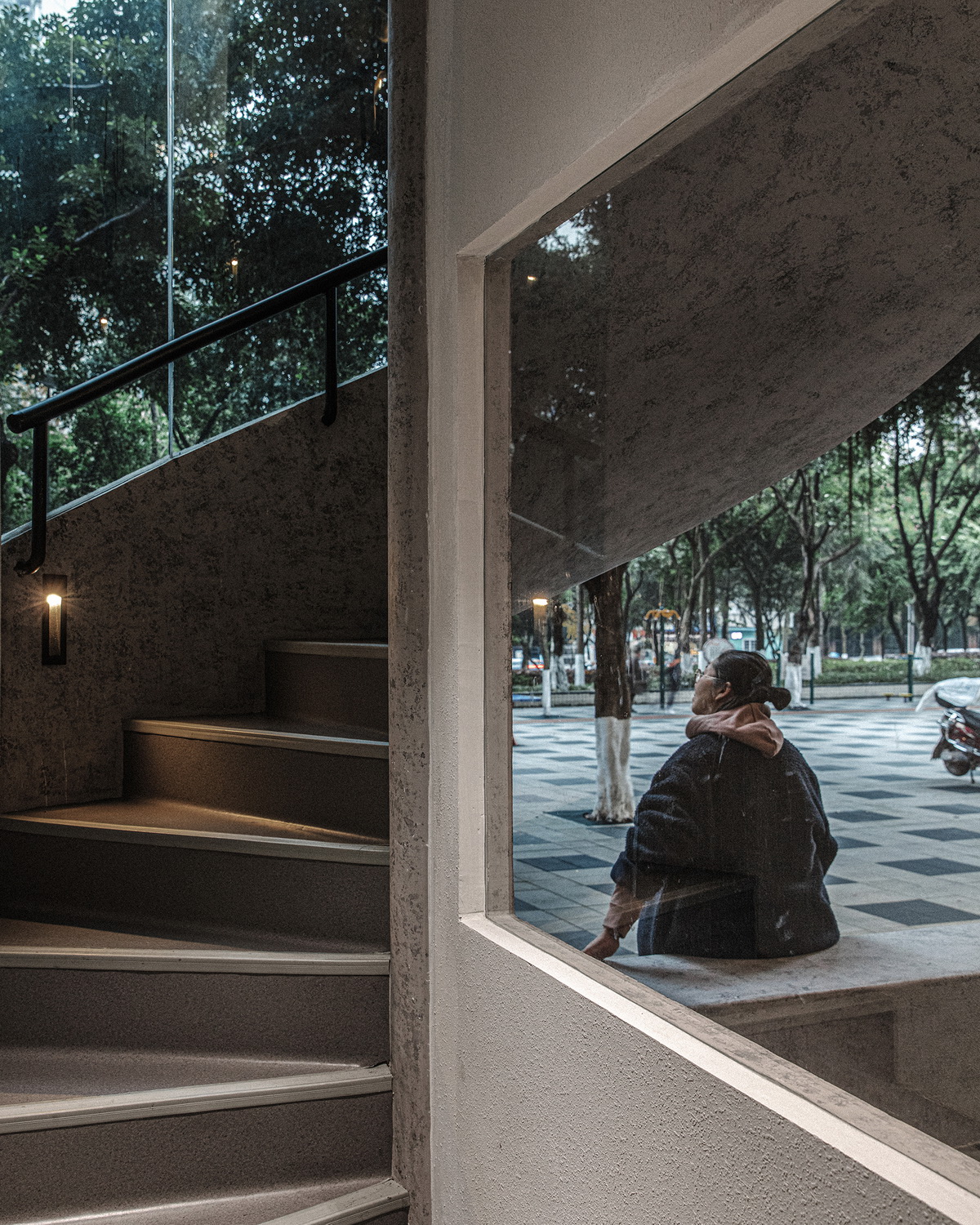 BIM建筑|Wine ahead - 歪头进来，慢慢摇摆 / itD studio