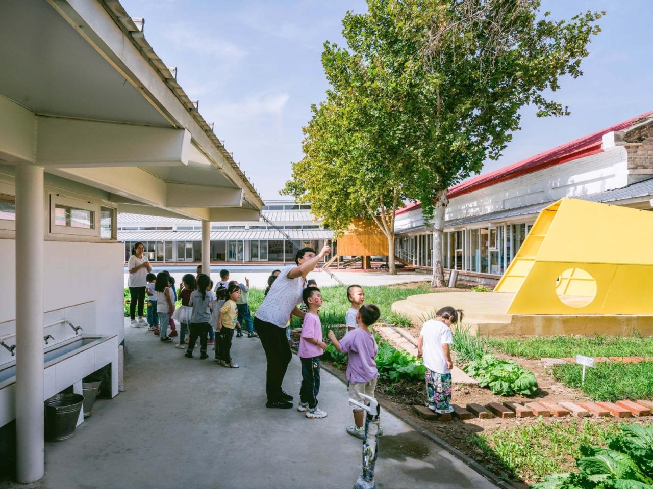 BIM建筑|献县阳光幼儿园 / 众建筑