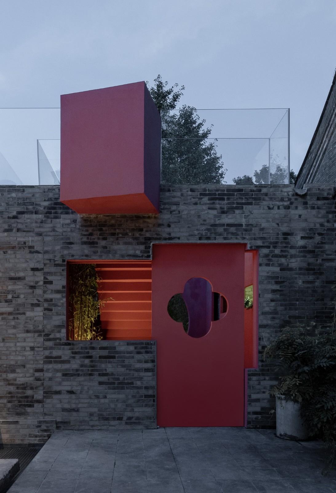 BIM建筑|新与旧的穿插对话-北锣鼓巷91号四合院改造设计 / 介介工作室