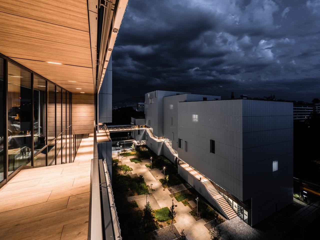 BIM建筑|莫里永学生宿舍 / 隈研吾建筑都市设计事务所 + CCHE