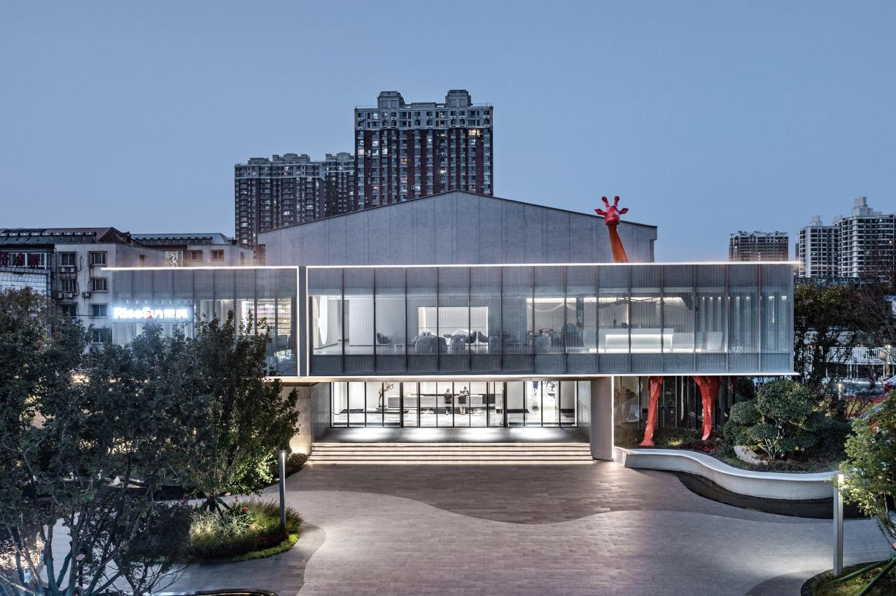 BIM建筑|城市赋新，打造市民的欢享天地 —职工俱乐部更新改造 / PTA上海柏涛