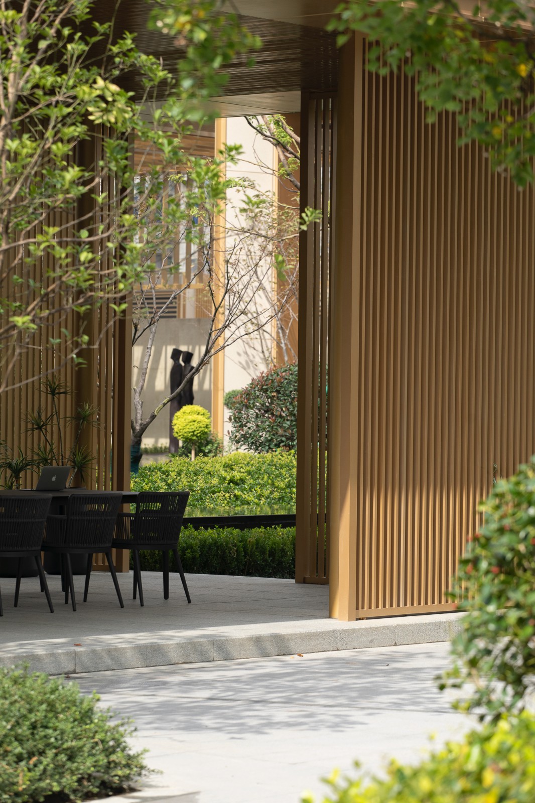 BIM建筑|城市山林 大家宅园 / ZSD卓时