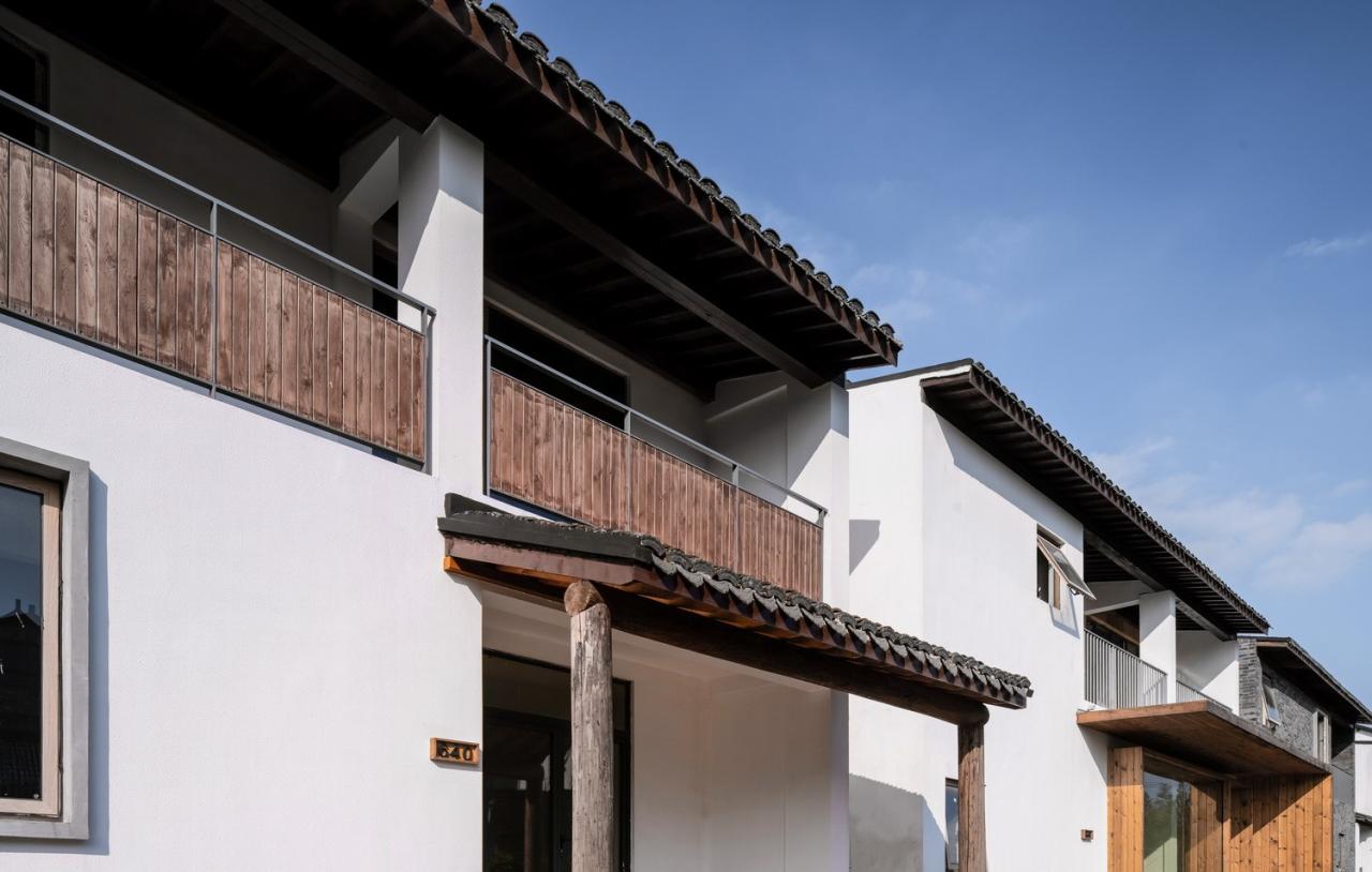 BIM建筑|低成本整村改造实践：上海奉贤李窑村乡村振兴 / 水石设计