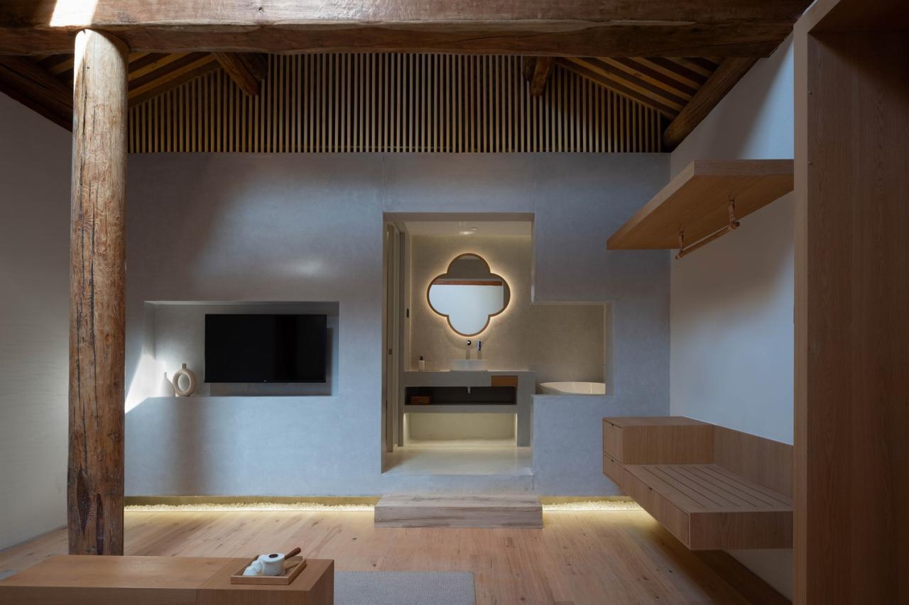 BIM建筑|新与旧的穿插对话-北锣鼓巷91号四合院改造设计 / 介介工作室