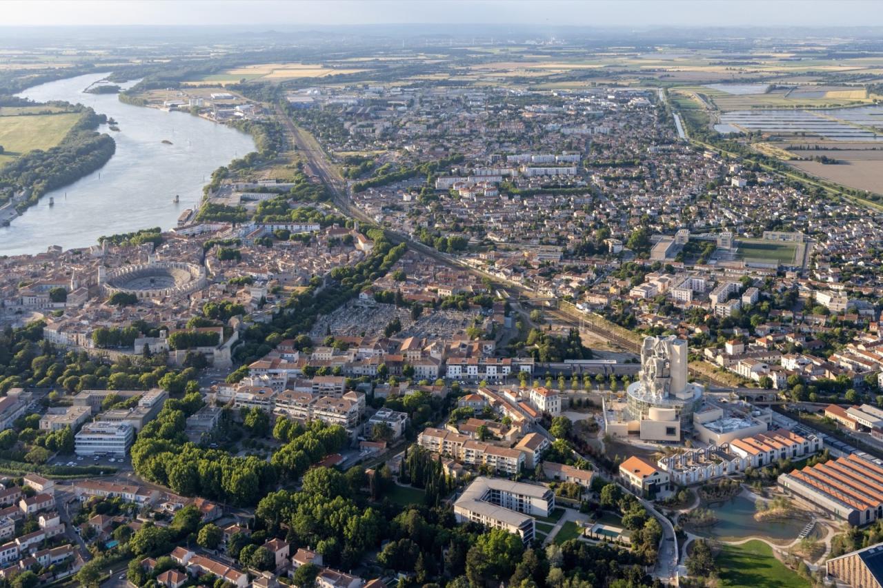 BIM建筑|法国LUMA Arles园区大厦 / 盖里建筑事务所