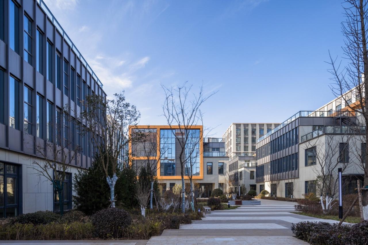 BIM建筑|为留住人才和激发活力而设计的新型产业社区 / 三益中国