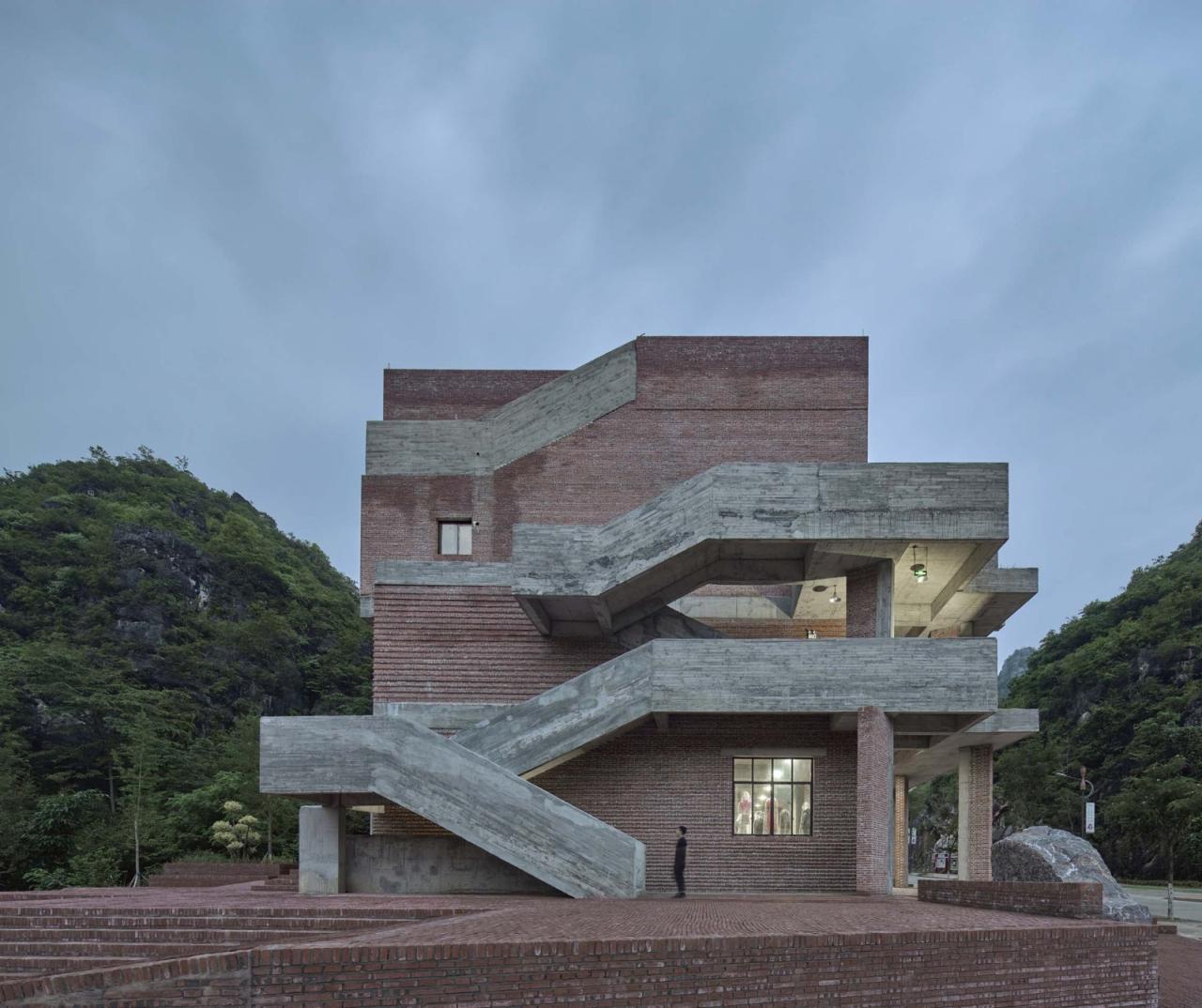 BIM建筑|江华瑶族水口镇如意村文化服务中心及特色工坊 / 地方工作室