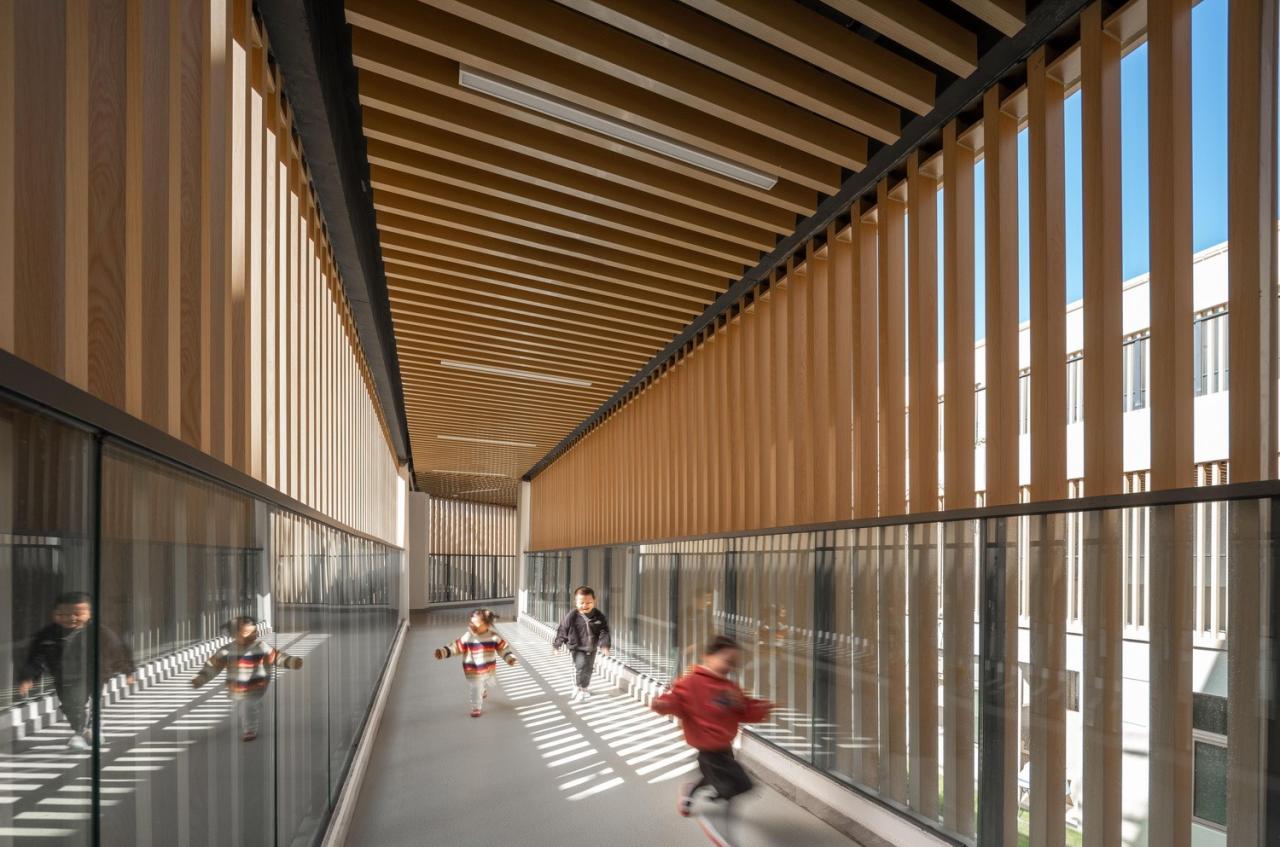 BIM建筑|活力内核构筑迷你城池｜国科温州第一幼儿园 / 成执设计