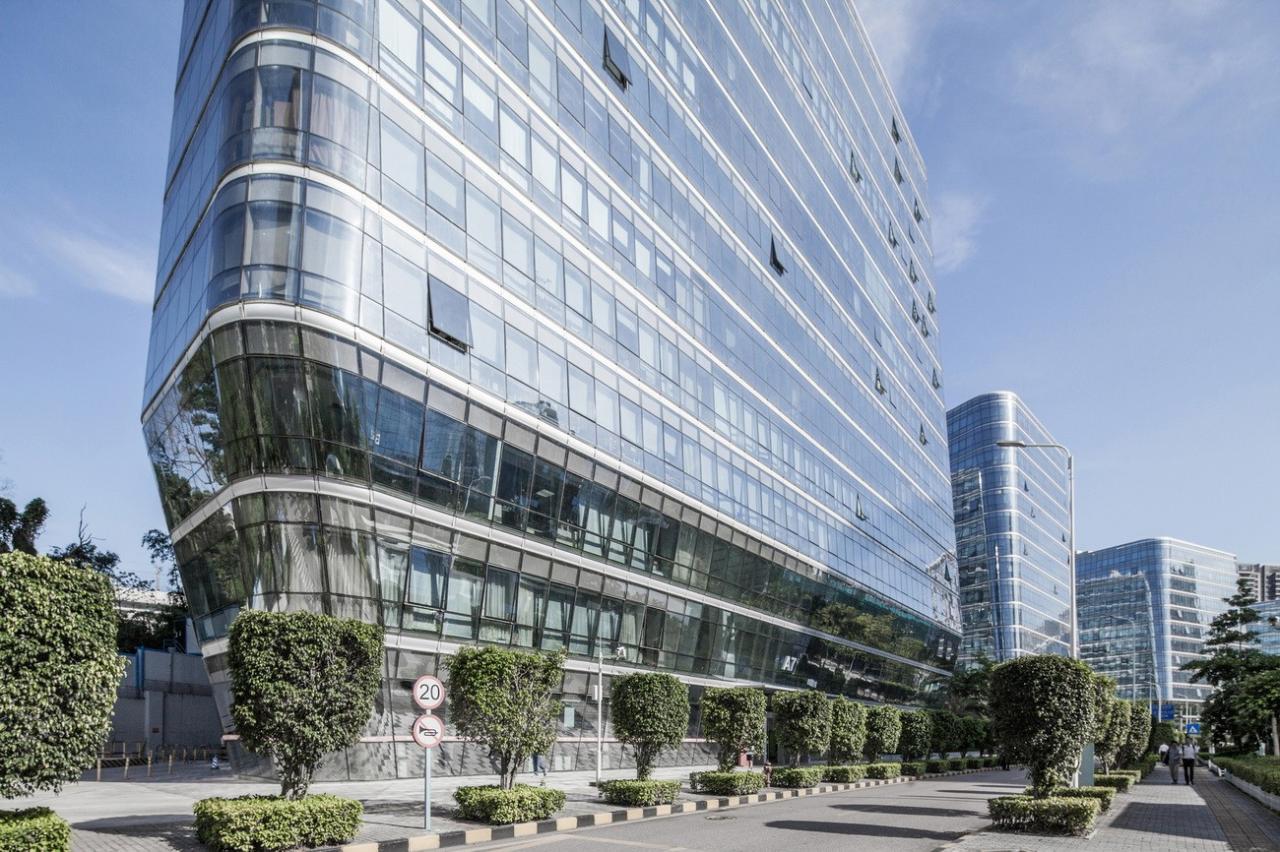 BIM建筑|南方大学科技园和B1塔楼 / Saltans Architects