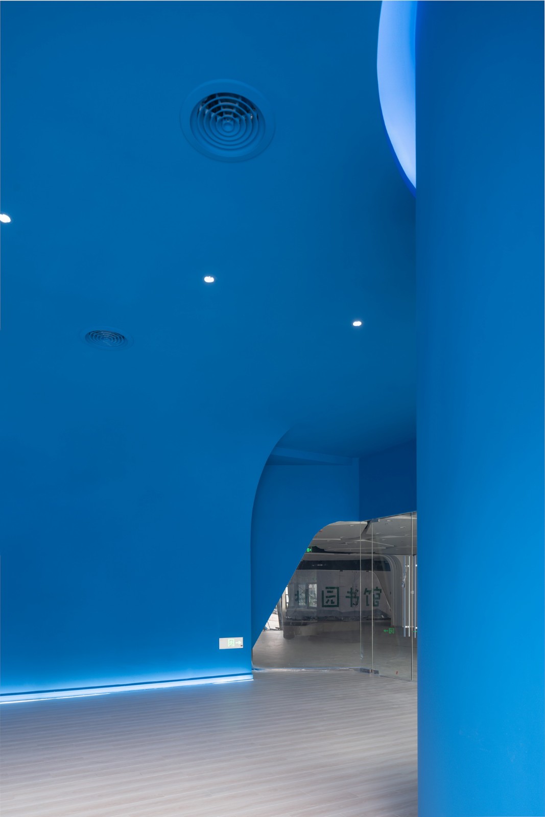 BIM建筑|嘉年华校园 Carnival School / 也似建筑设计