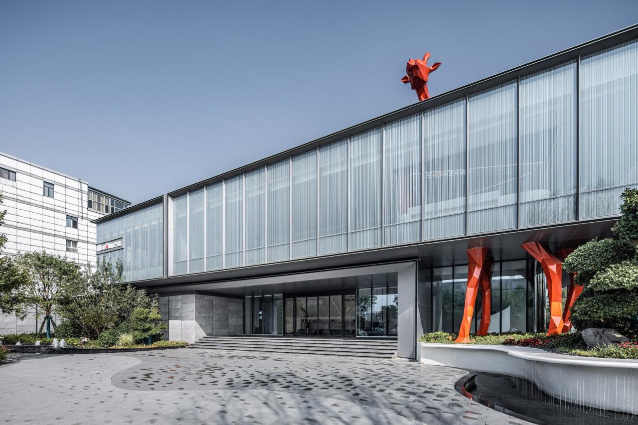 BIM建筑|城市赋新，打造市民的欢享天地 —职工俱乐部更新改造 / PTA上海柏涛