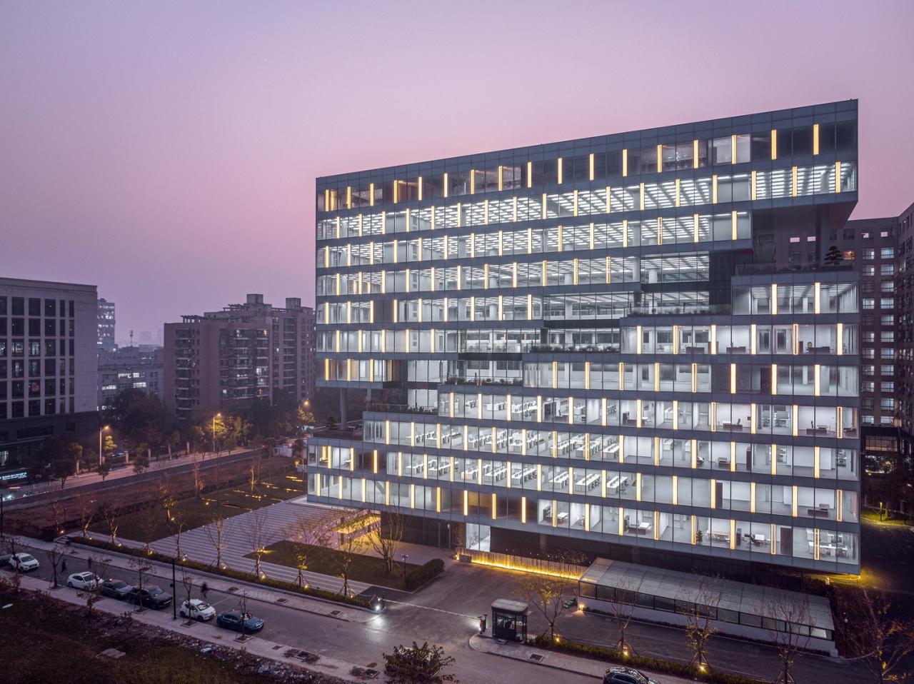 BIM建筑|杭州威星智能总部工程实录 / 孟凡浩-gad × line+