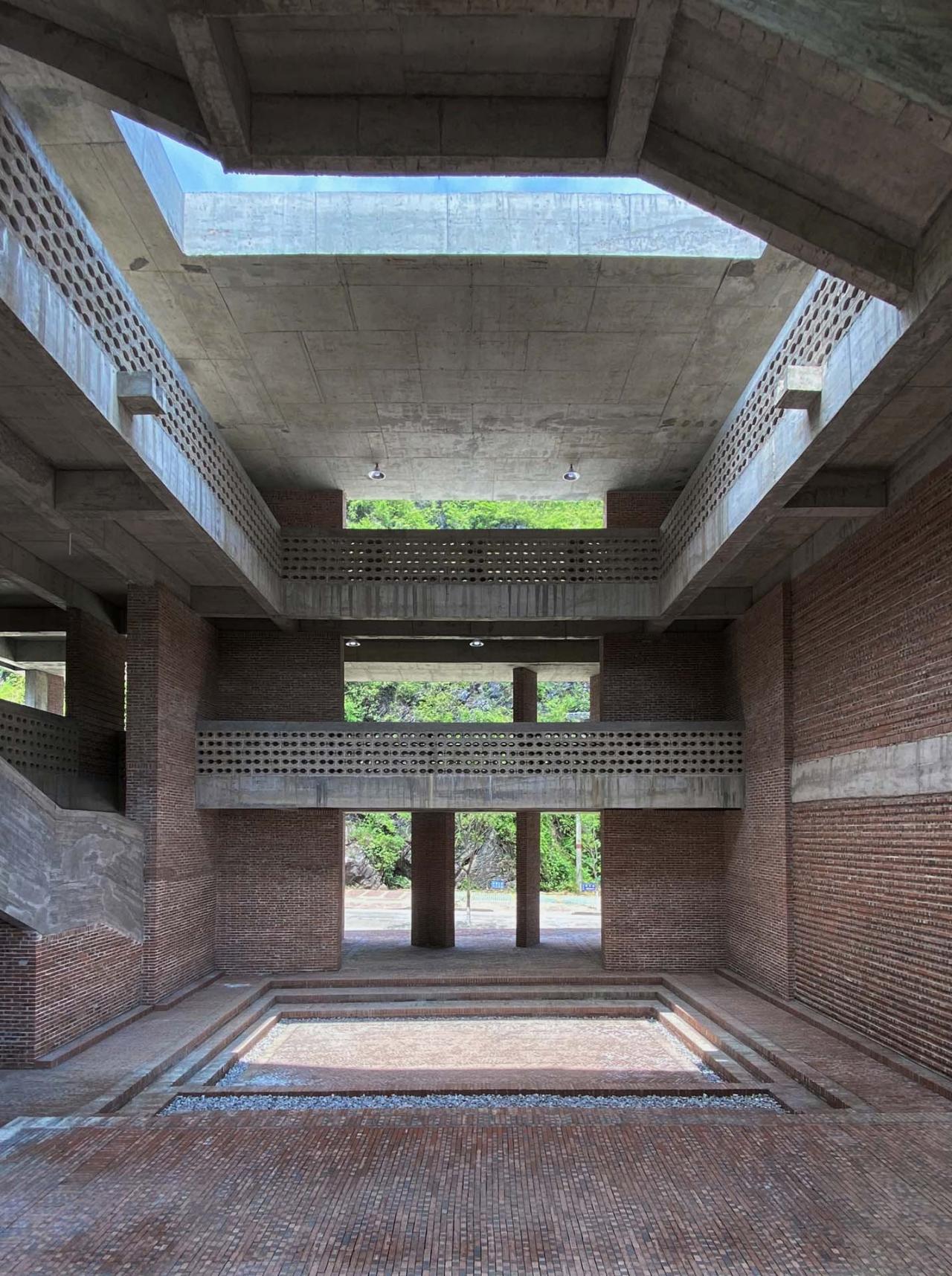 BIM建筑|江华瑶族水口镇如意村文化服务中心及特色工坊 / 地方工作室