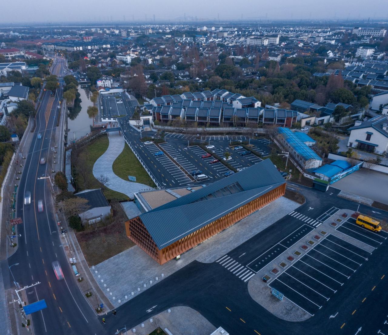 BIM建筑|朱家角游客服务中心 / 无样建筑工作室