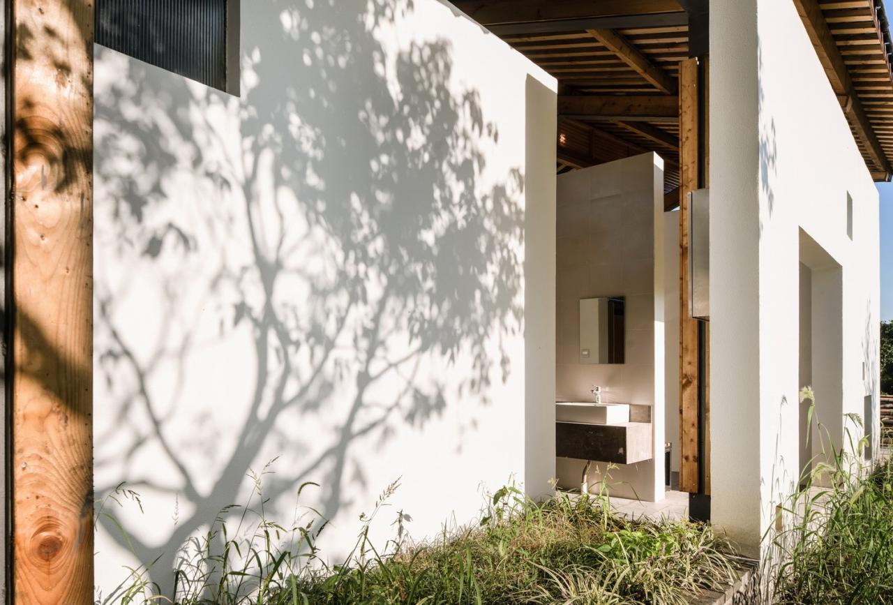 BIM建筑|低成本整村改造实践：上海奉贤李窑村乡村振兴 / 水石设计