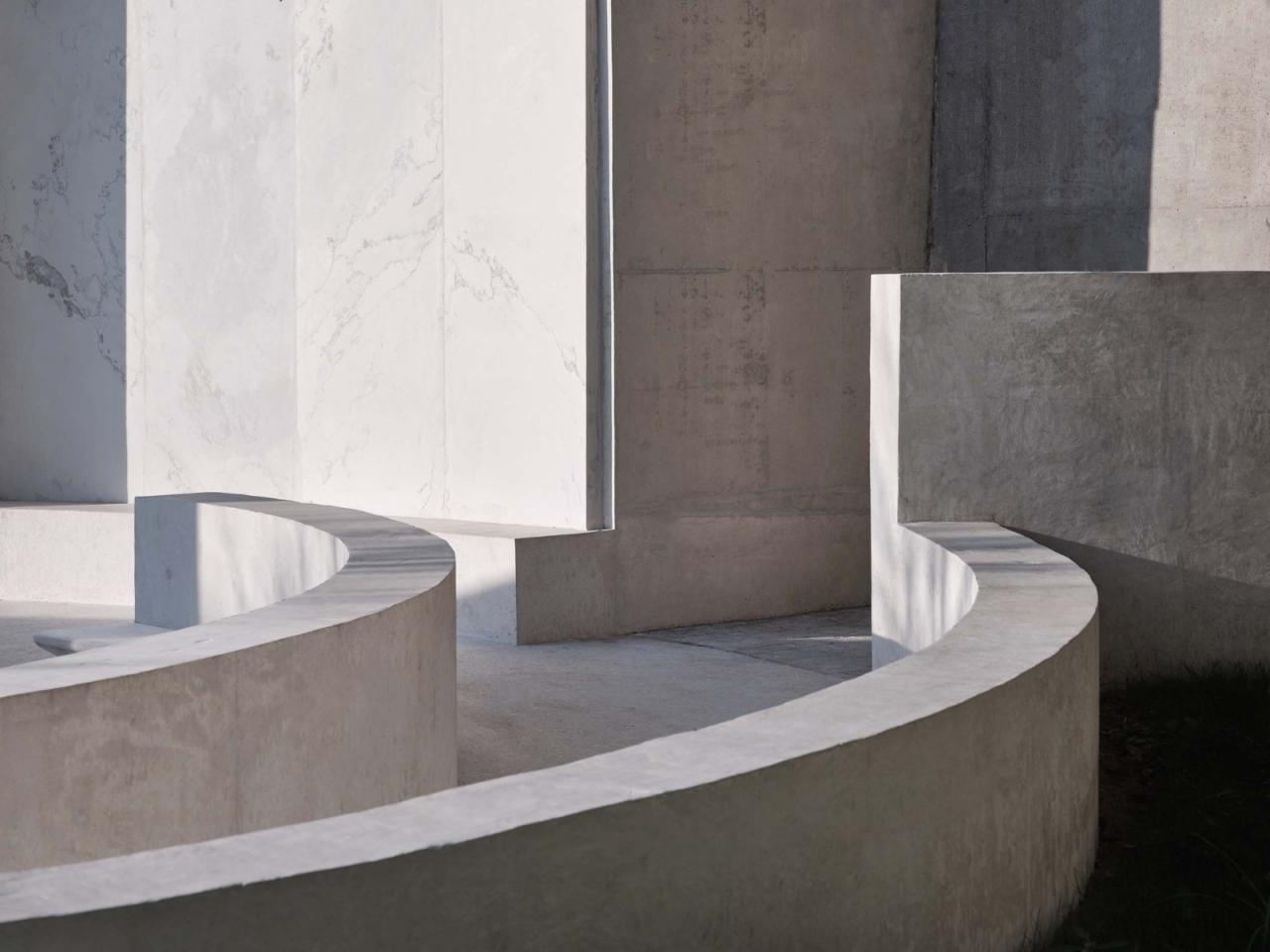 BIM建筑|遵义遗体器官捐献纪念碑 / 麟和建筑工作室