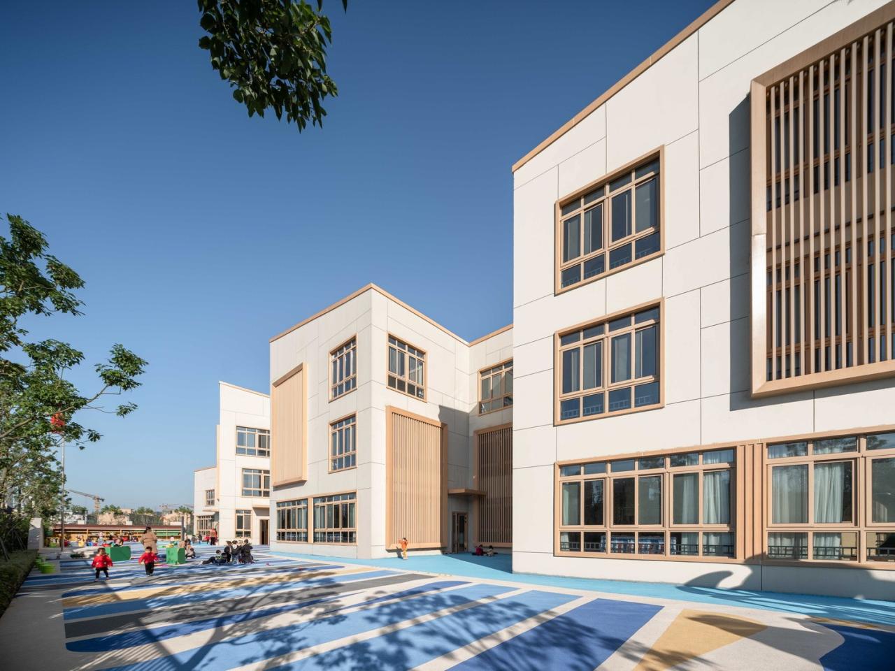 BIM建筑|活力内核构筑迷你城池｜国科温州第一幼儿园 / 成执设计