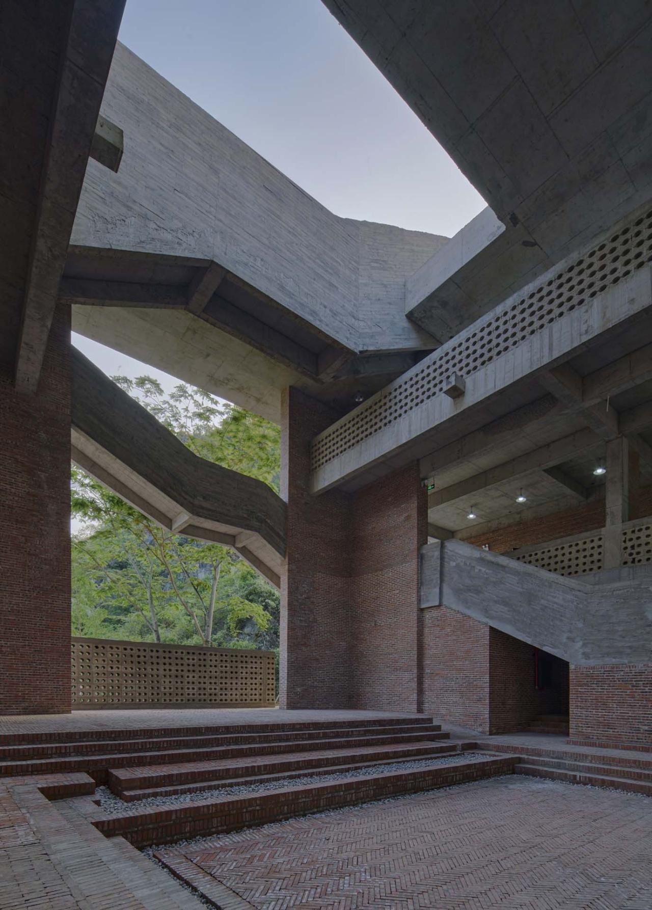 BIM建筑|江华瑶族水口镇如意村文化服务中心及特色工坊 / 地方工作室