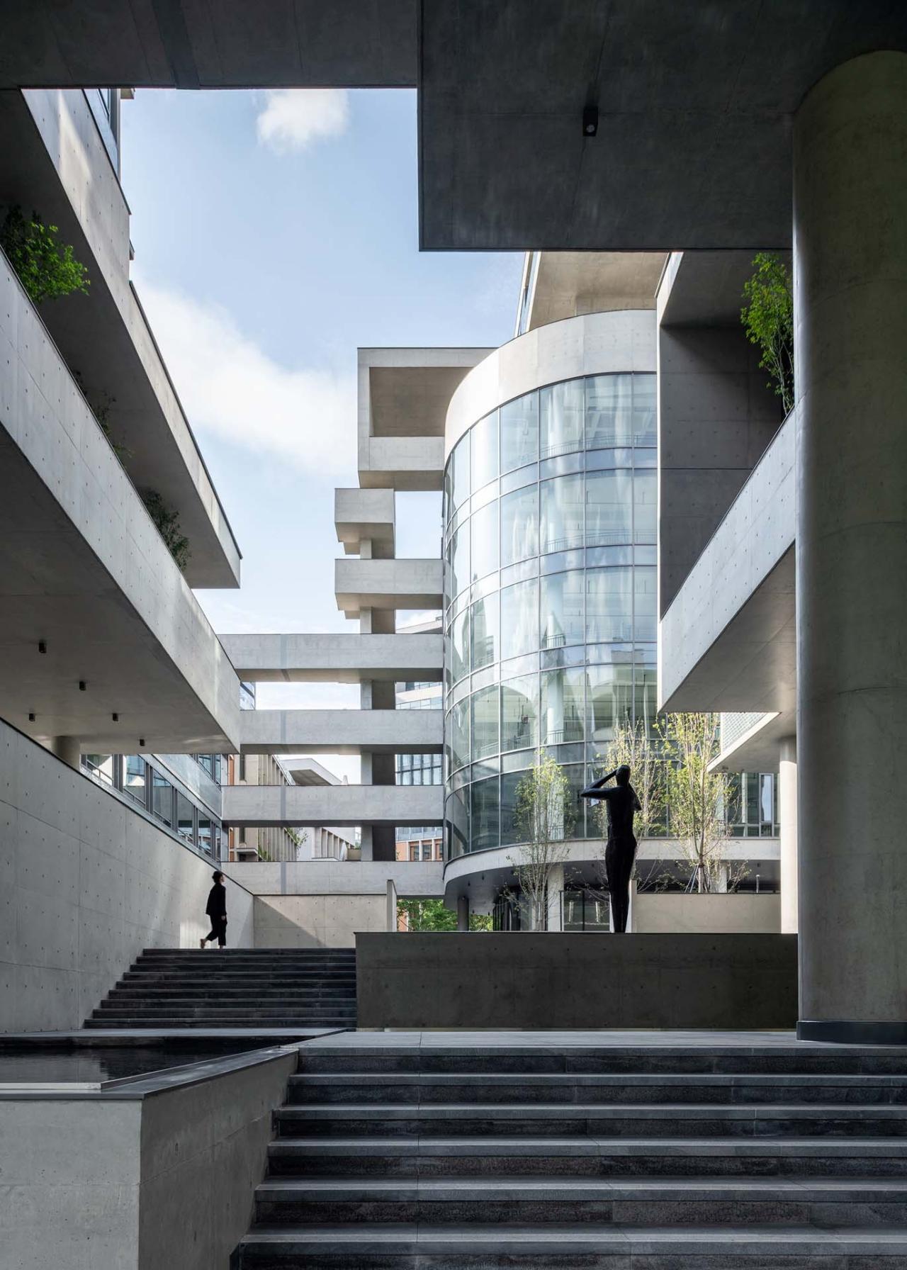 BIM建筑|成都麓湖漂浮总部办公楼 / 直向建筑