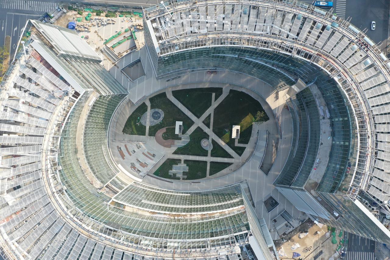 BIM建筑|成都高新万科中心——高新区的城市花园 / Laguarda.Low Architects