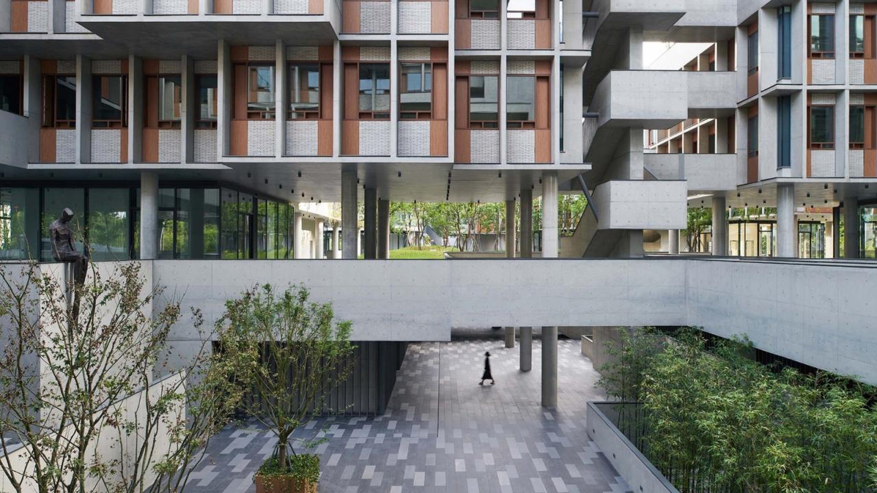 BIM建筑|成都麓湖漂浮总部办公楼 / 直向建筑